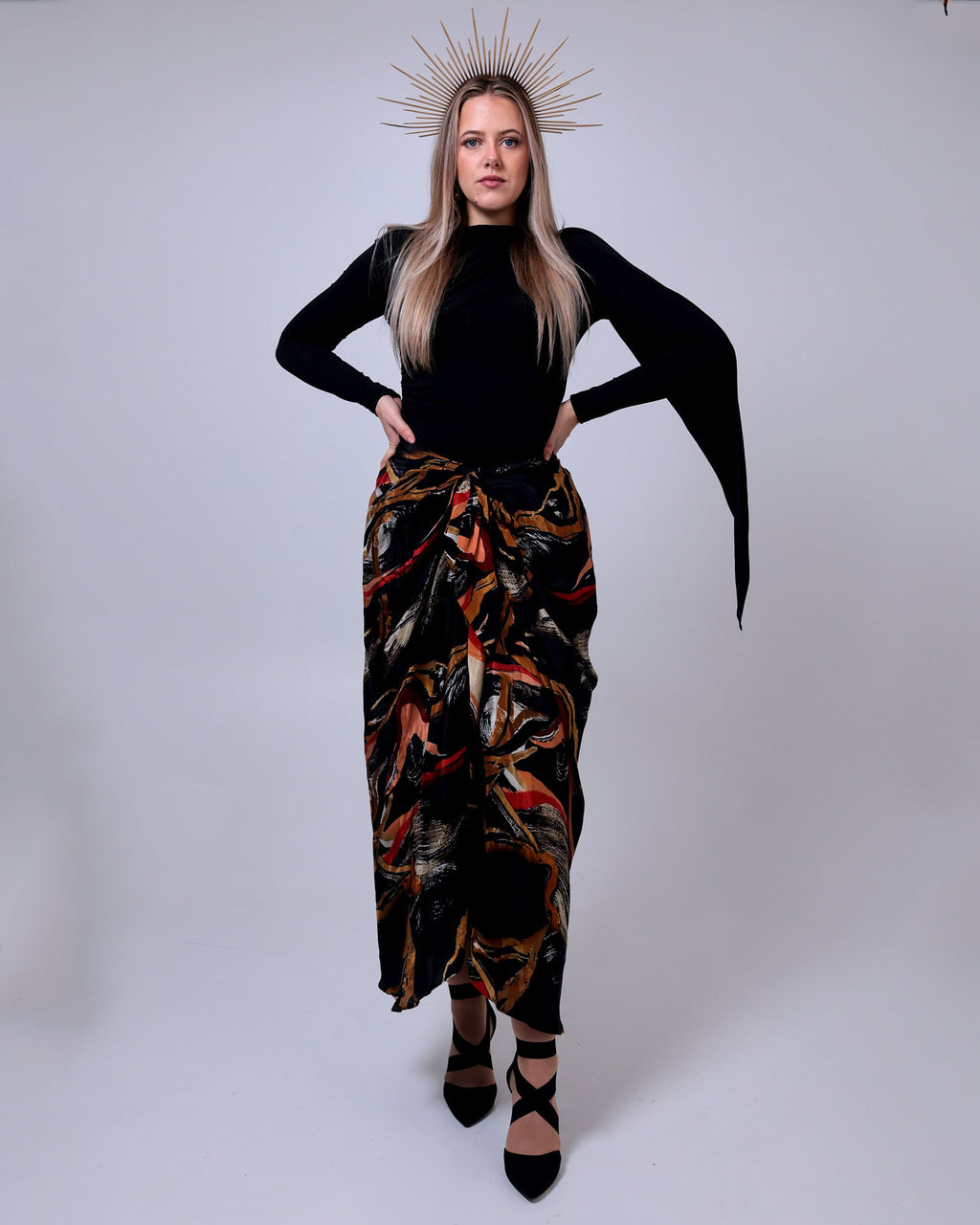 Black Art-Print Pure Crepe Wrap Skirt